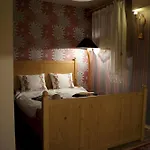فندق مبيت وإفطار Sasiadow Zakopanego 3*